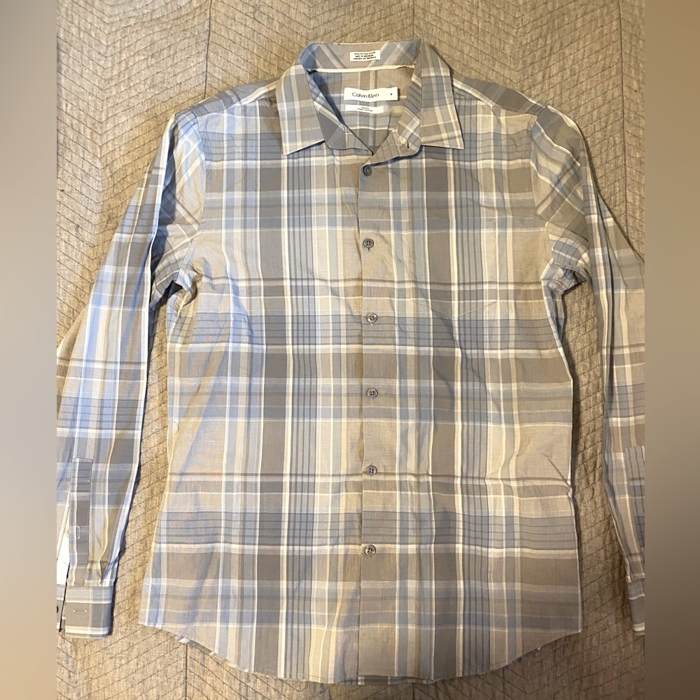 Calvin Klein Plaid Men’s Dress Shirt
